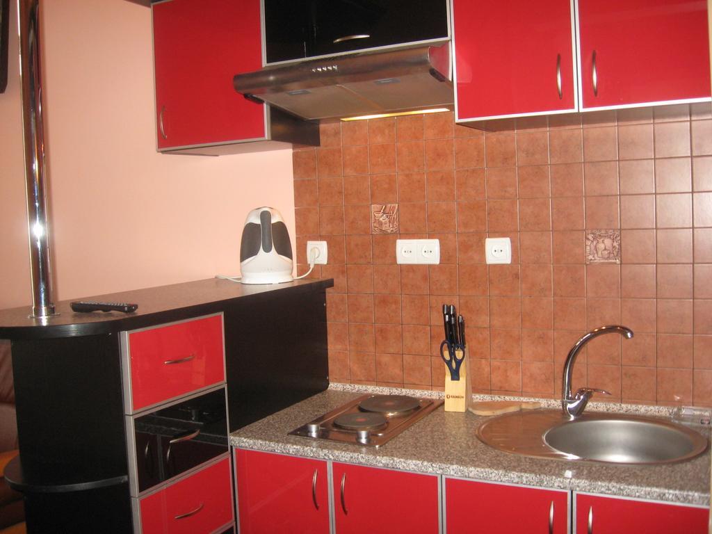 Площа Старий Ринок З Балконом Apartamento Lviv Exterior foto